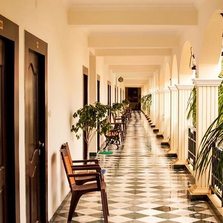 Kumararraja Palace Yelagiri Ngoại thất bức ảnh