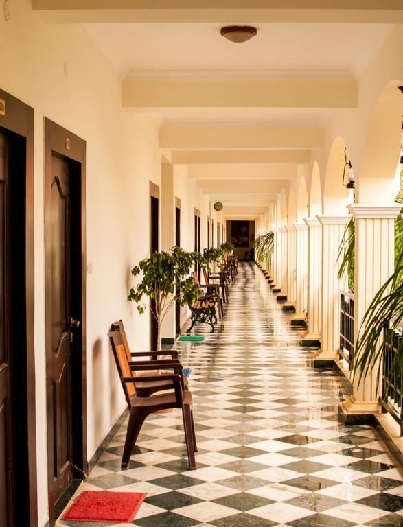Kumararraja Palace Yelagiri Ngoại thất bức ảnh