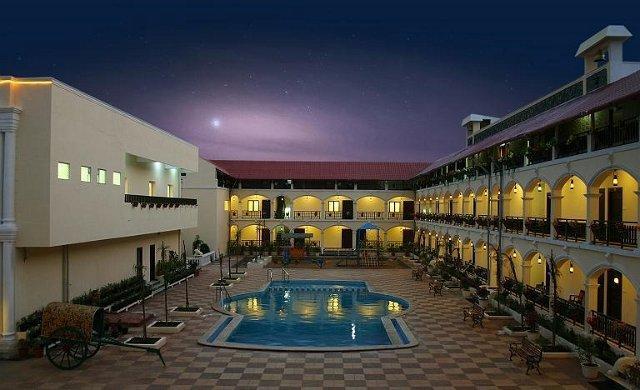 Kumararraja Palace Yelagiri Ngoại thất bức ảnh