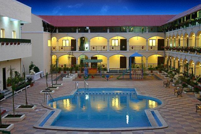 Kumararraja Palace Yelagiri Ngoại thất bức ảnh