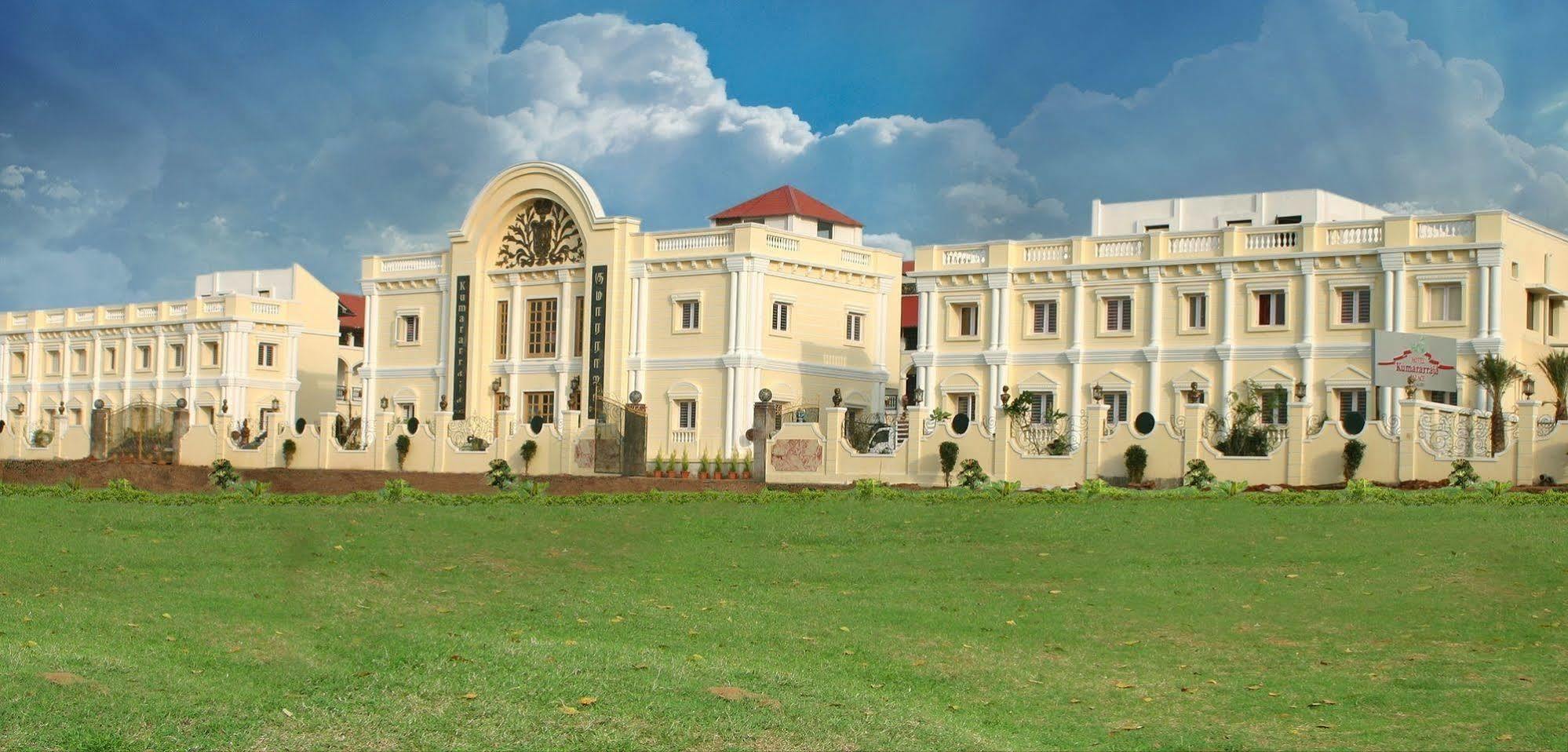 Kumararraja Palace Yelagiri Ngoại thất bức ảnh